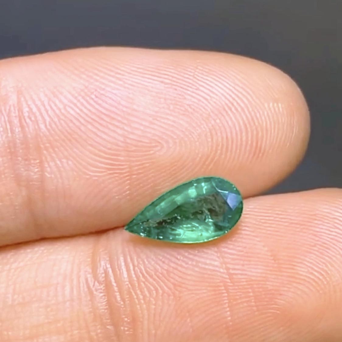 1ct pear cut emerald