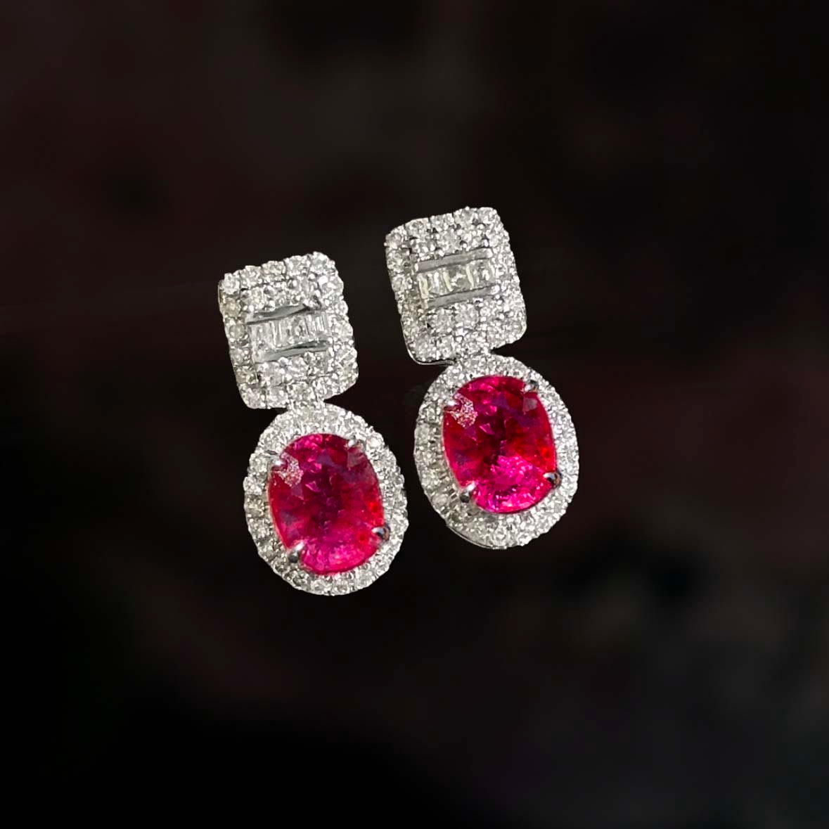 1.0ct ruby earrings with diamonds in 18k white gold