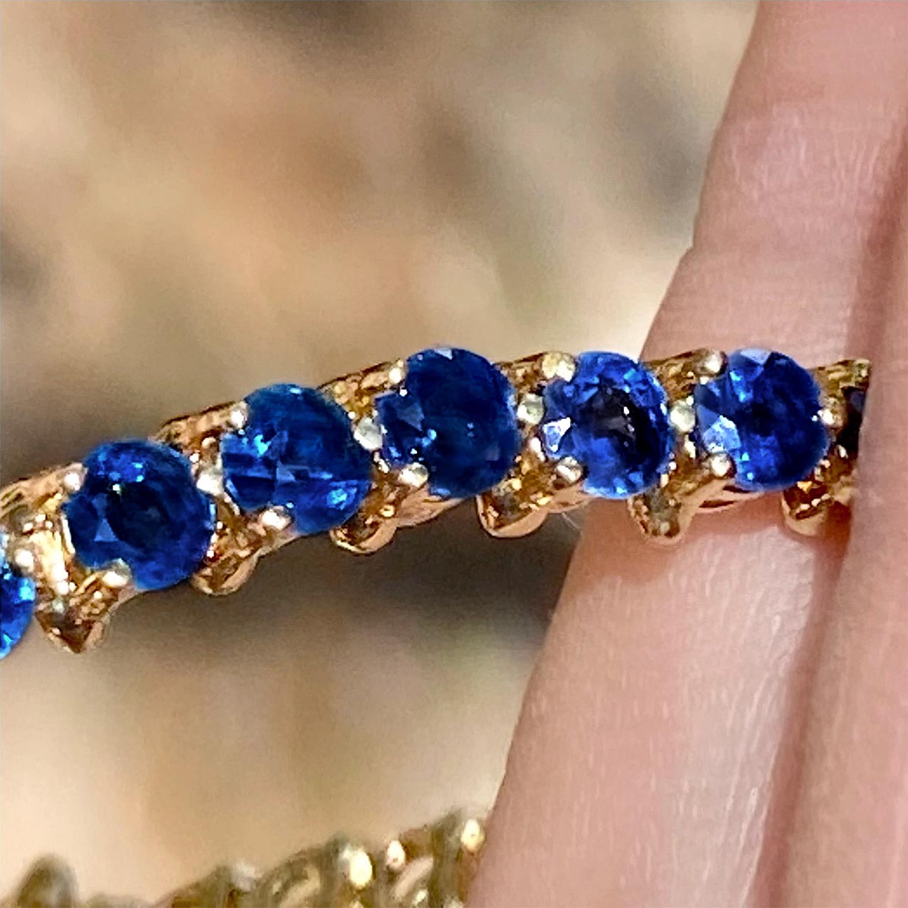 2ct blue sapphire tennis bracelet in 18k gold zoom