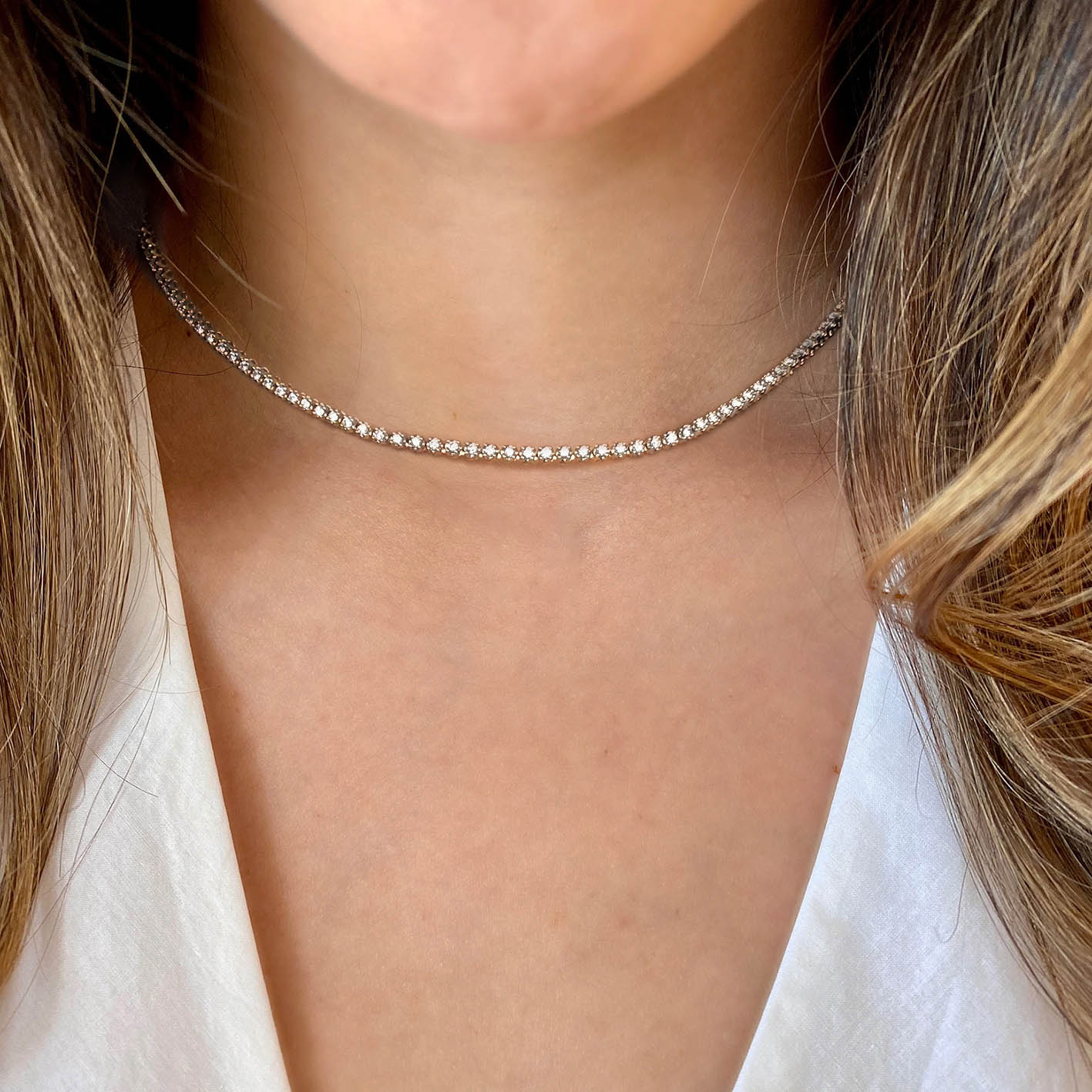 2.0ct diamond tennis necklace 18k white gold on neck