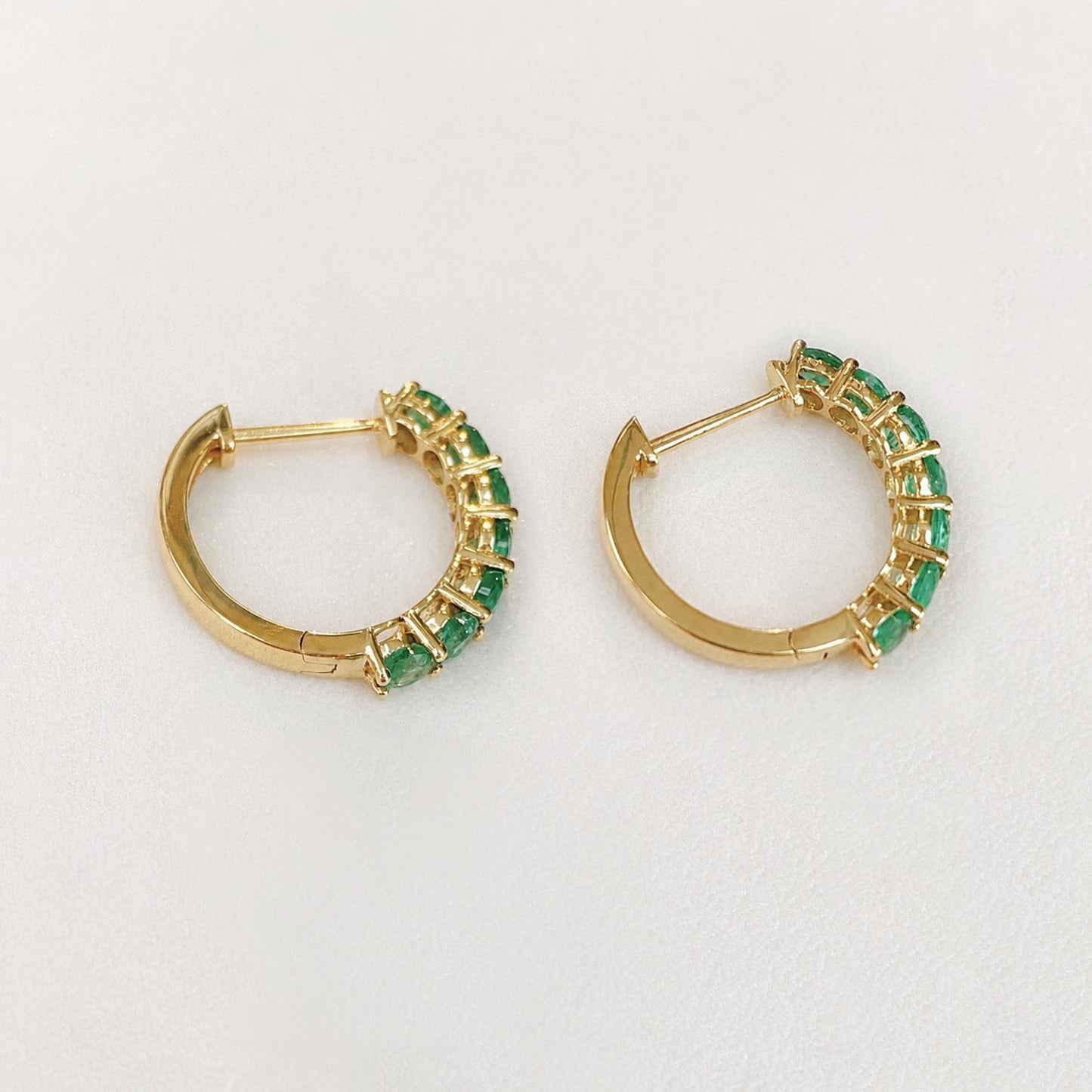 Emerald Hoop Earrings in 18K Gold