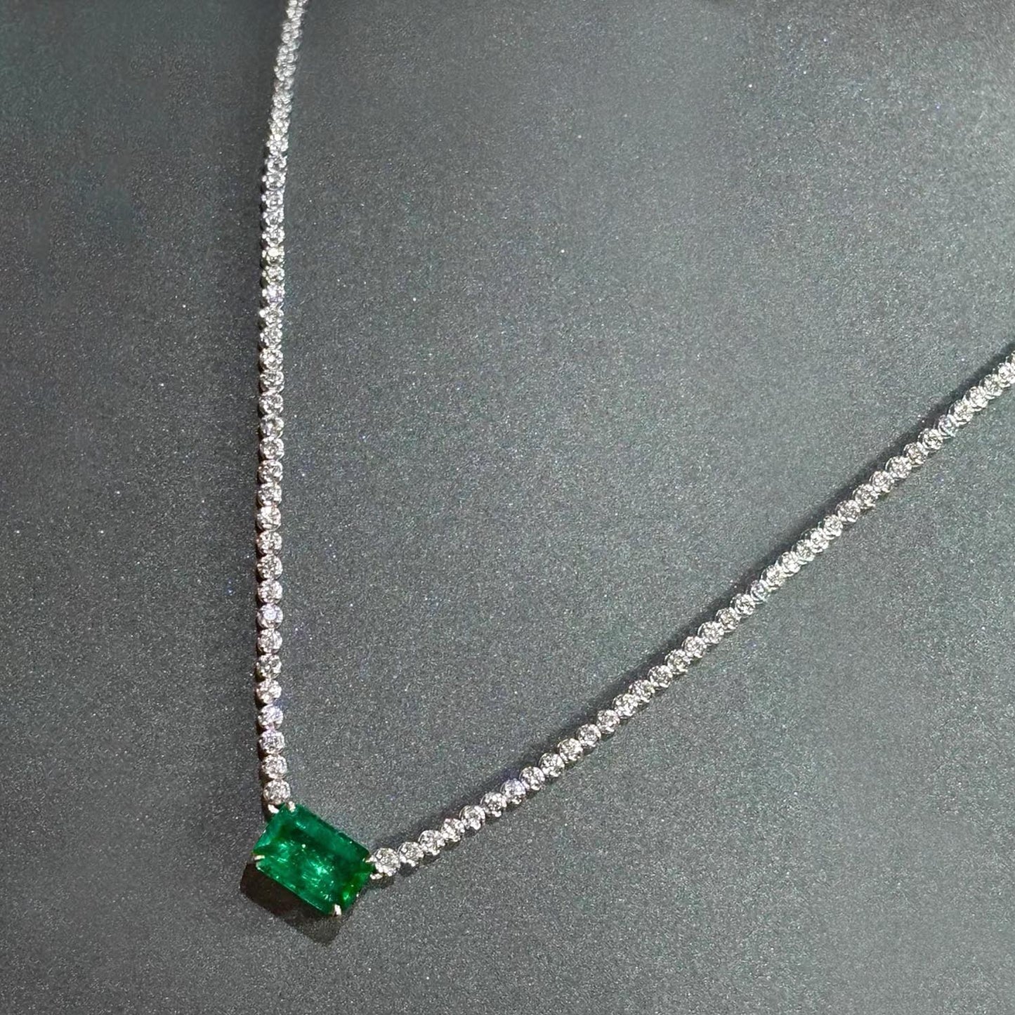 4ct emerald diamond tennis necklact in 18k white gold