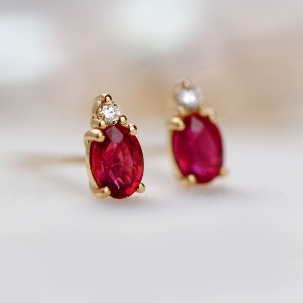 single tulip ruby diamond earrings 18k gold