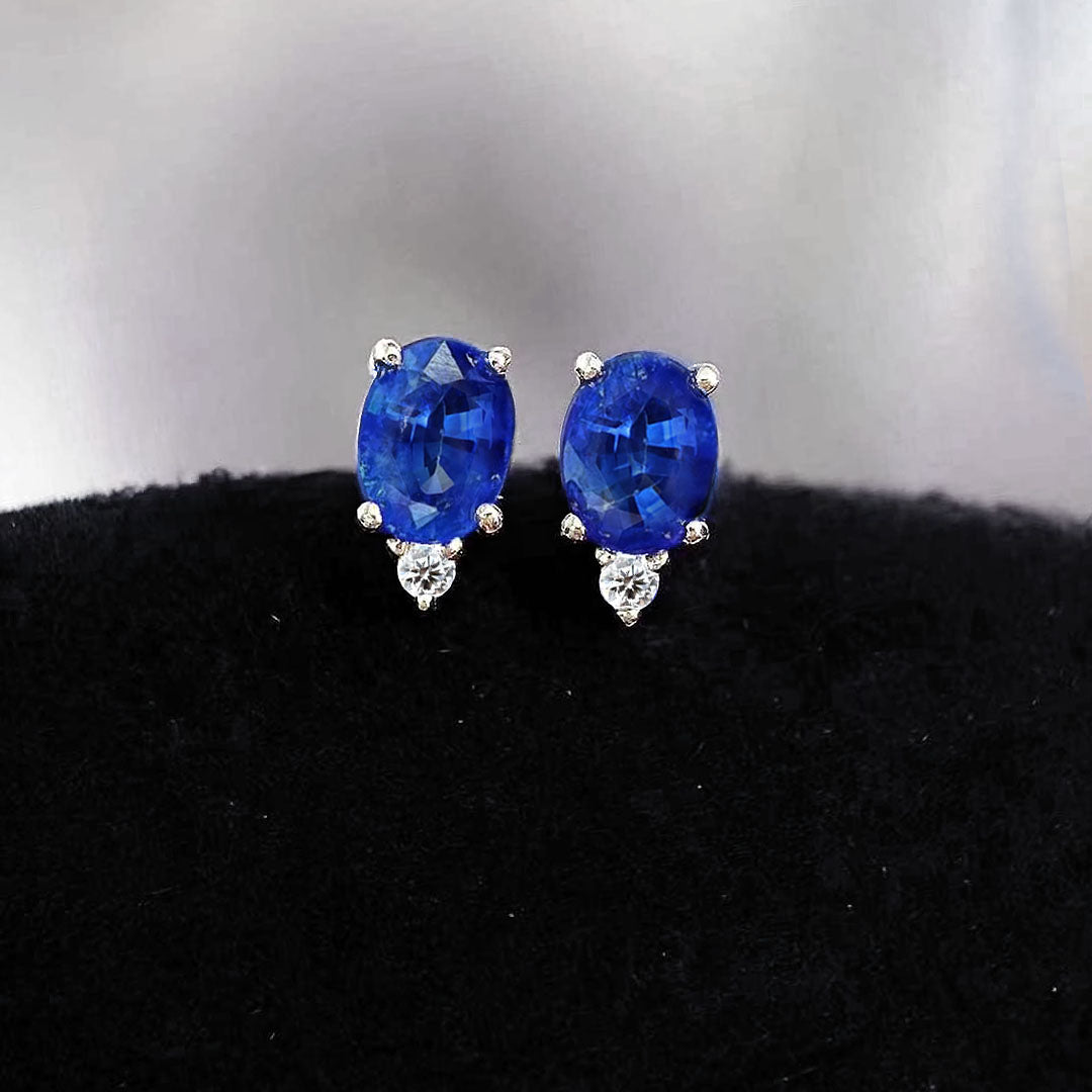 single tulip sapphire diamond earrings 18k white gold zoom