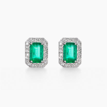 1.2ct emerlad diamond halo earrings in 18k white gold