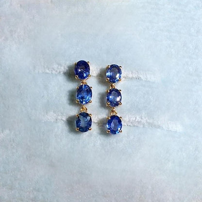 2ct oval sapphire drop earrings in 18k gold