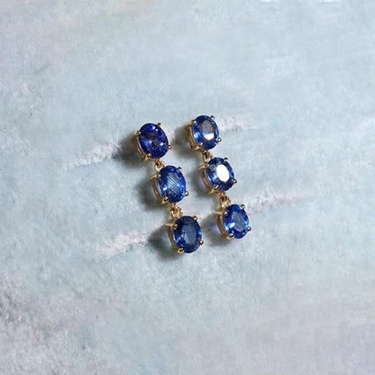 2ct oval sapphire drop earrings in 18k gold