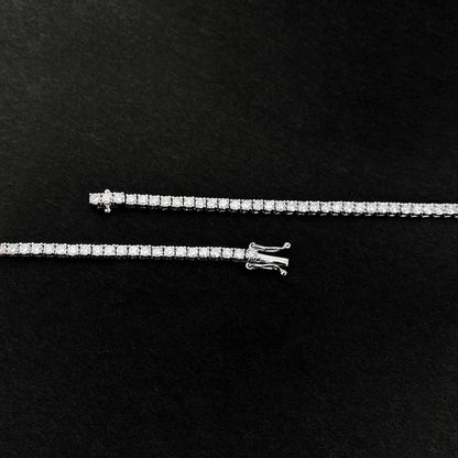 embrace 5.70ct diamond tennis necklace in 18k white gold lock