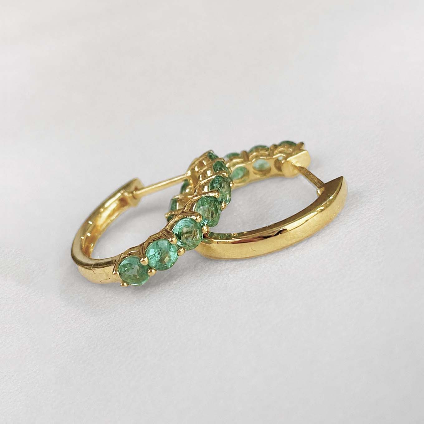 Emerald Hoop Earrings in 18K Gold