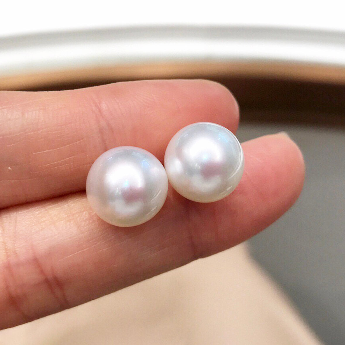 Underwater Akoya Pearl Earrings in 18K White Gold