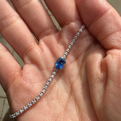 disco 2.16ct sapphire diamond tennis bracelet 18k white gold on hand