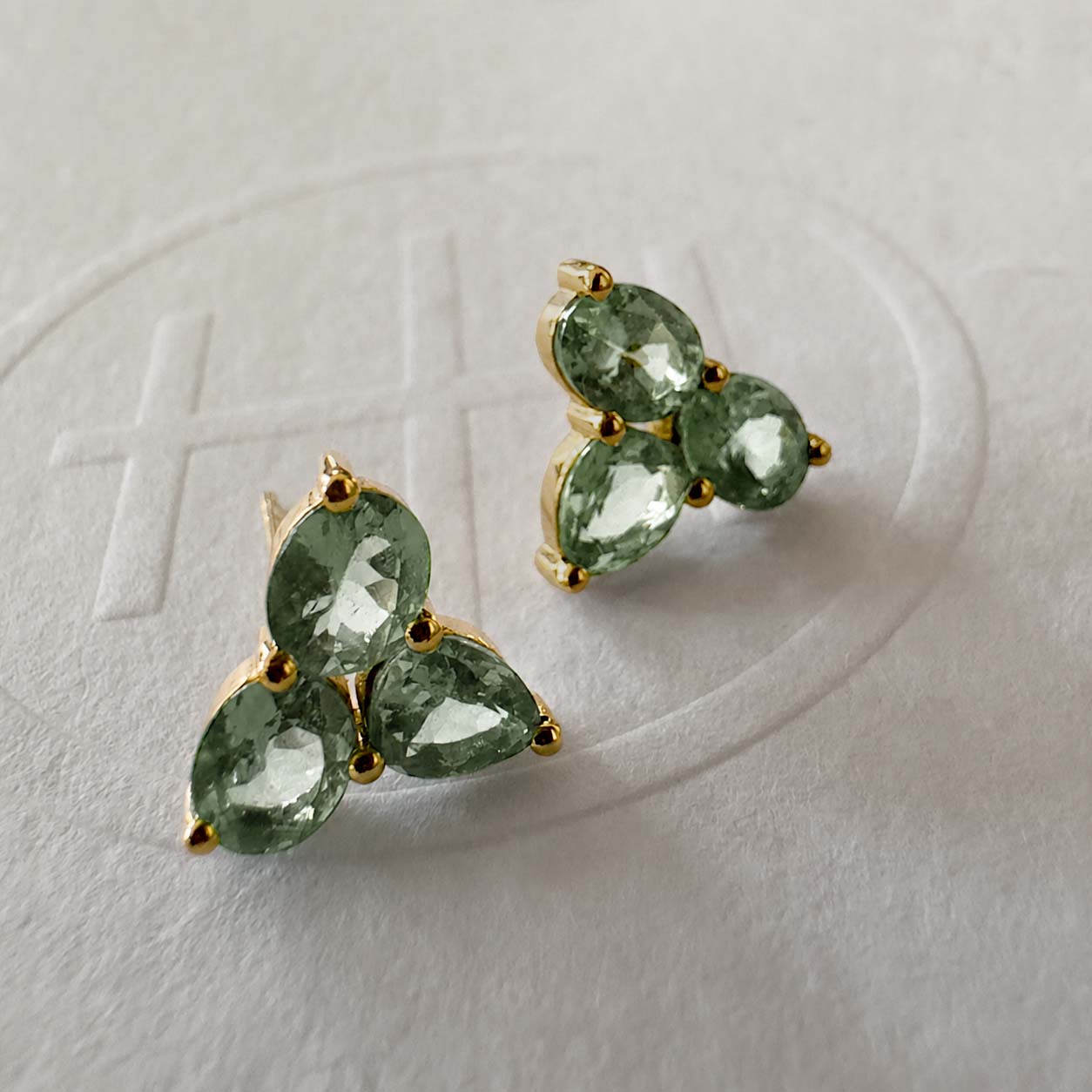 eden small green sapphire earrings in 18k gold zoom