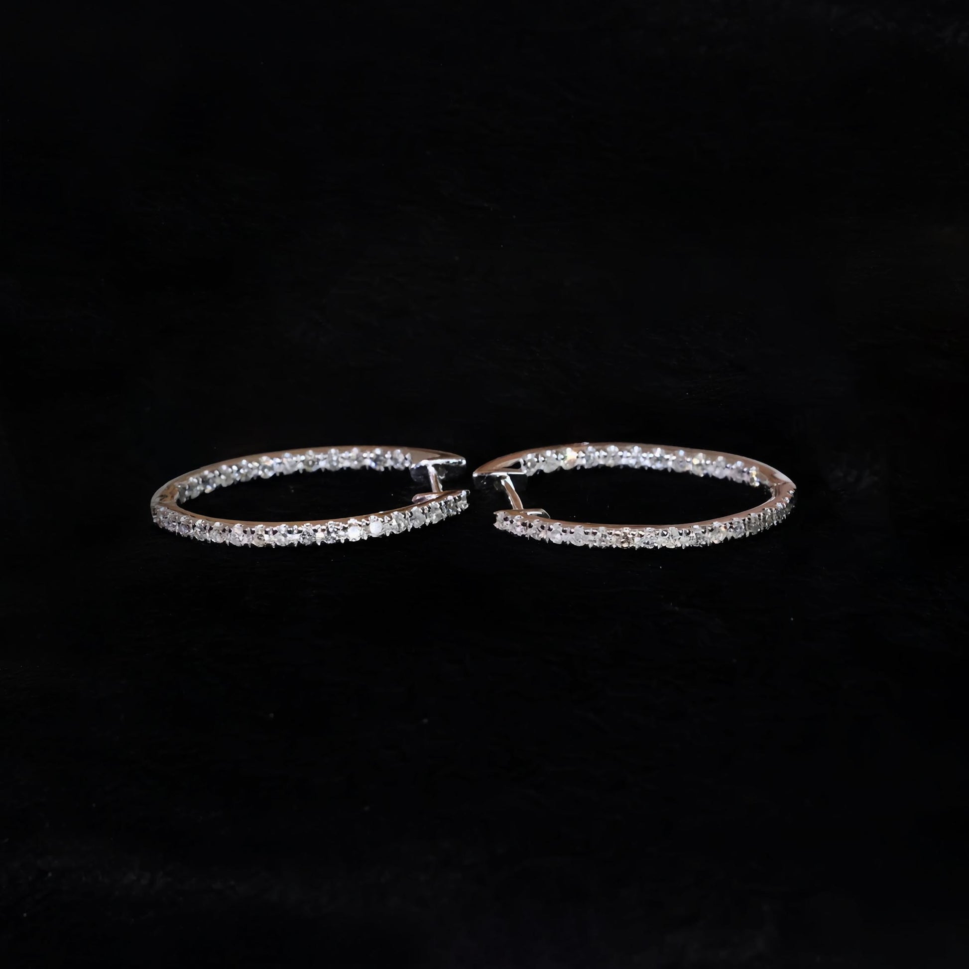 embrace 0.6ct diamond hoop earring in 18k white gold