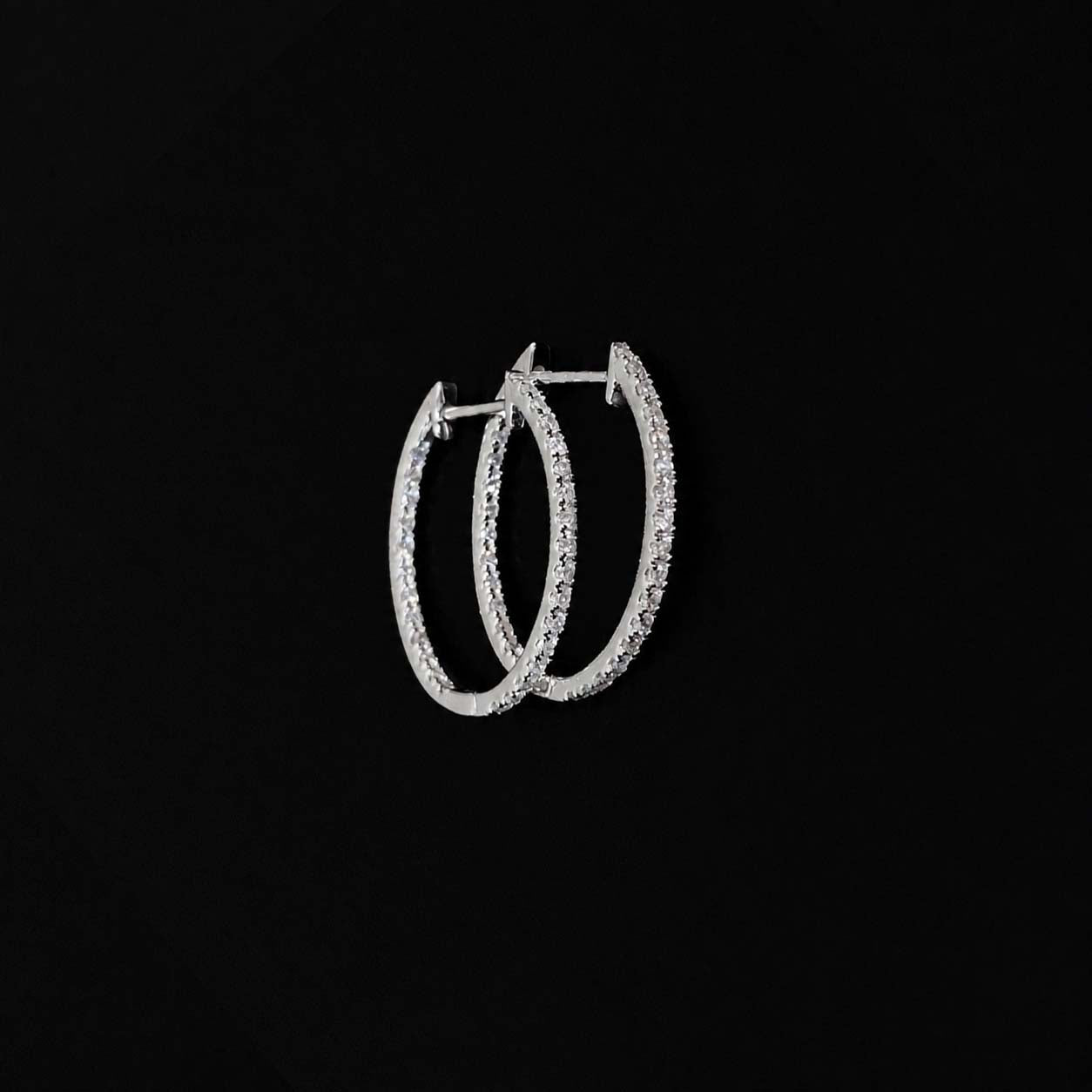 embrace 0.6ct diamond oval hoop earrings in 18k white gold