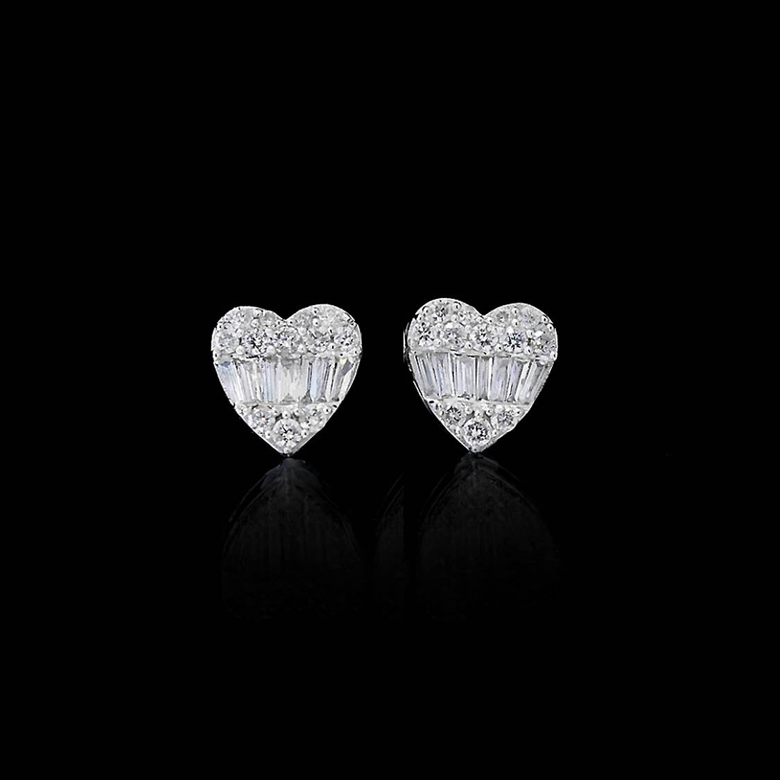 heart to have diamond earrings in 18k white gold