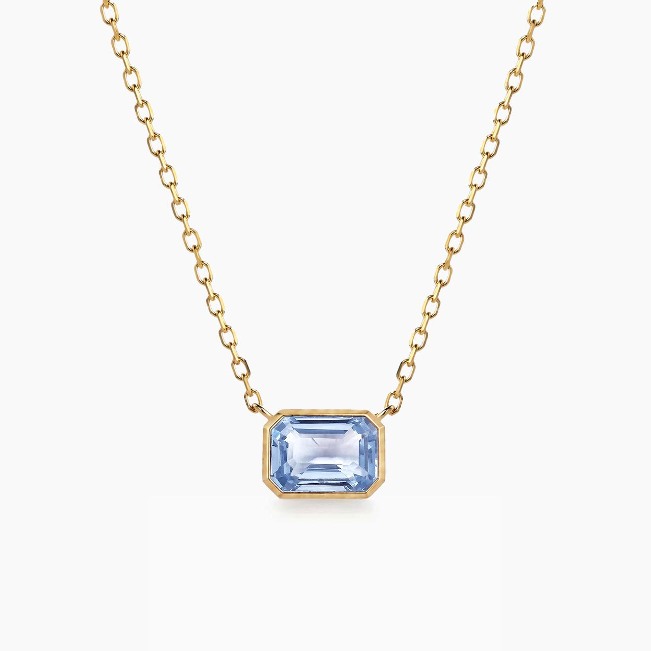 love more bezel ceylon blue sapphire necklace in 18K gold