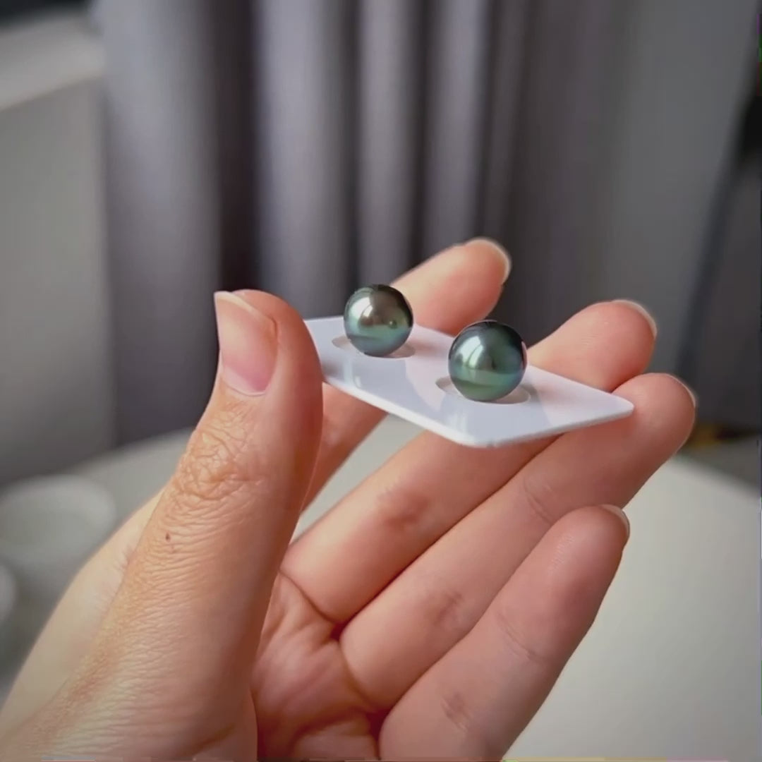 12mm green tahitian pearl earrings in 18k gold video