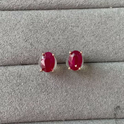 single tulip oval ruby earrings 18k gold video