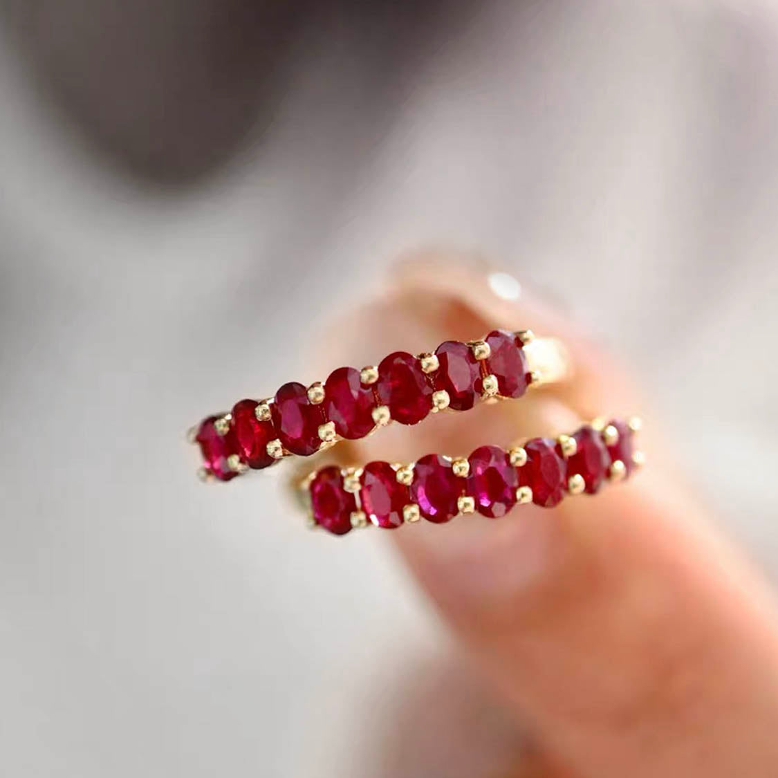 2pcs of seven stone oval ruby ring in 18k gold