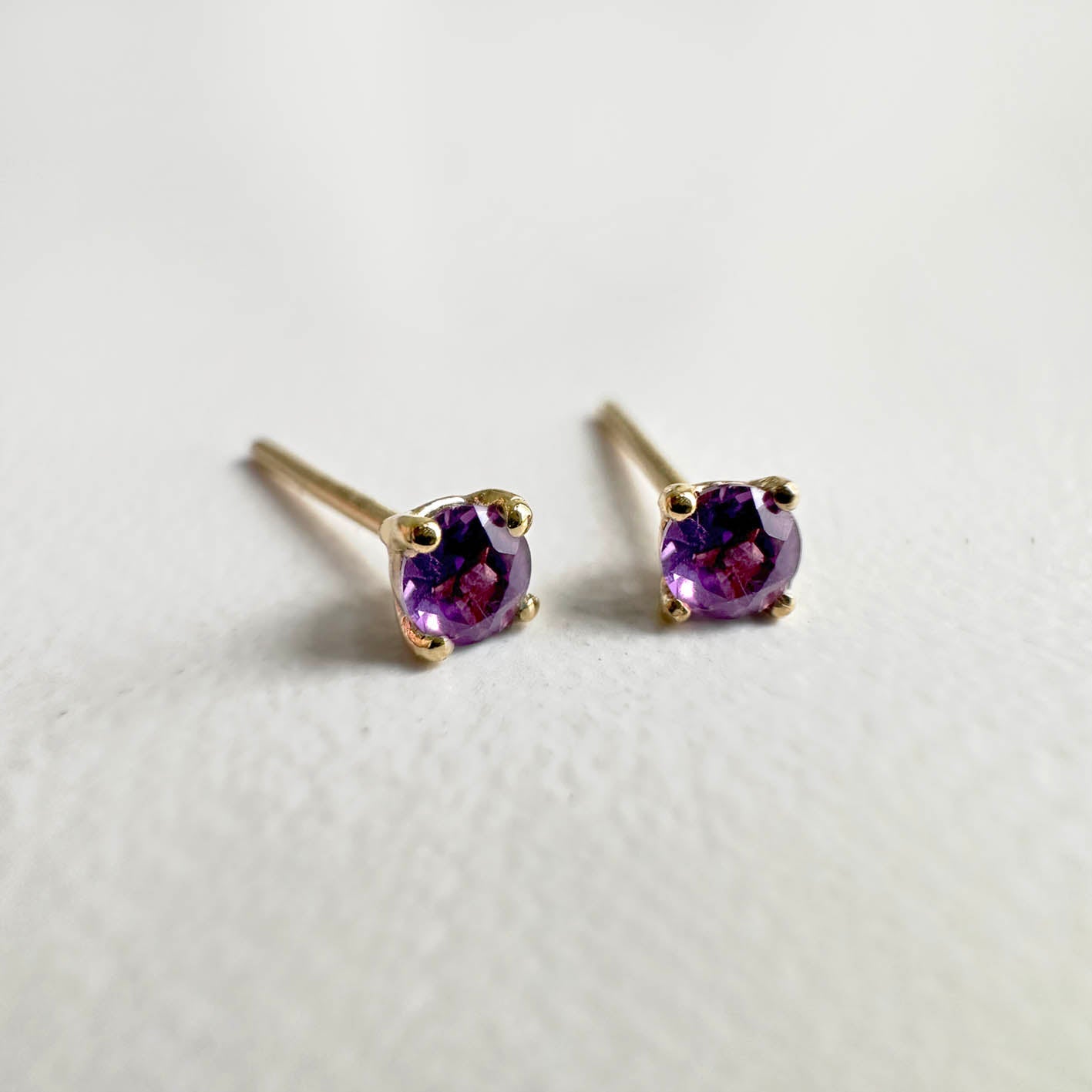 purple tourmaline earring 18k gold