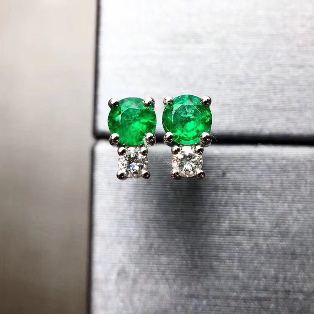 single tulip round emerald diamond earrings 18k white gold zoom