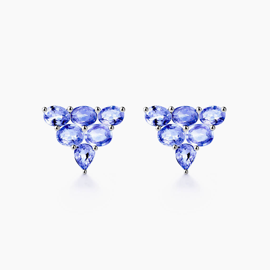 tanzanite 42ct earrings 18k white gold