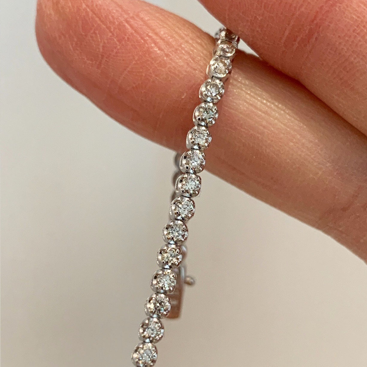 Fashionable Spheres Diamond Bracelet