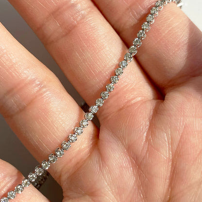 tennis bracelet 18k white gold diamonds 1.0ct on hand