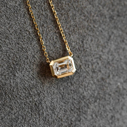 tiede 1ct emerald cut diamond bezel necklace 18k gold