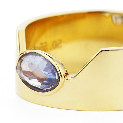 blue sapphire cigar ring 18k gold