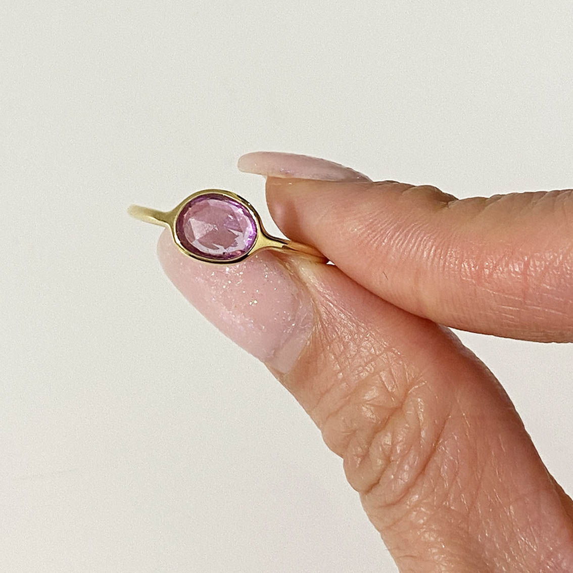 pink 079ct sapphire ring 18k gold