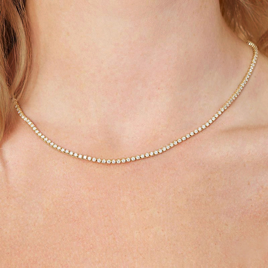 tennis necklace 18k gold diamonds 2.0ct on neck